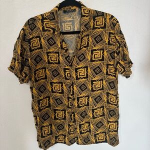 Thomas & Friends Black and Yellow Geometric Short Sleeve Button-Down Shirt